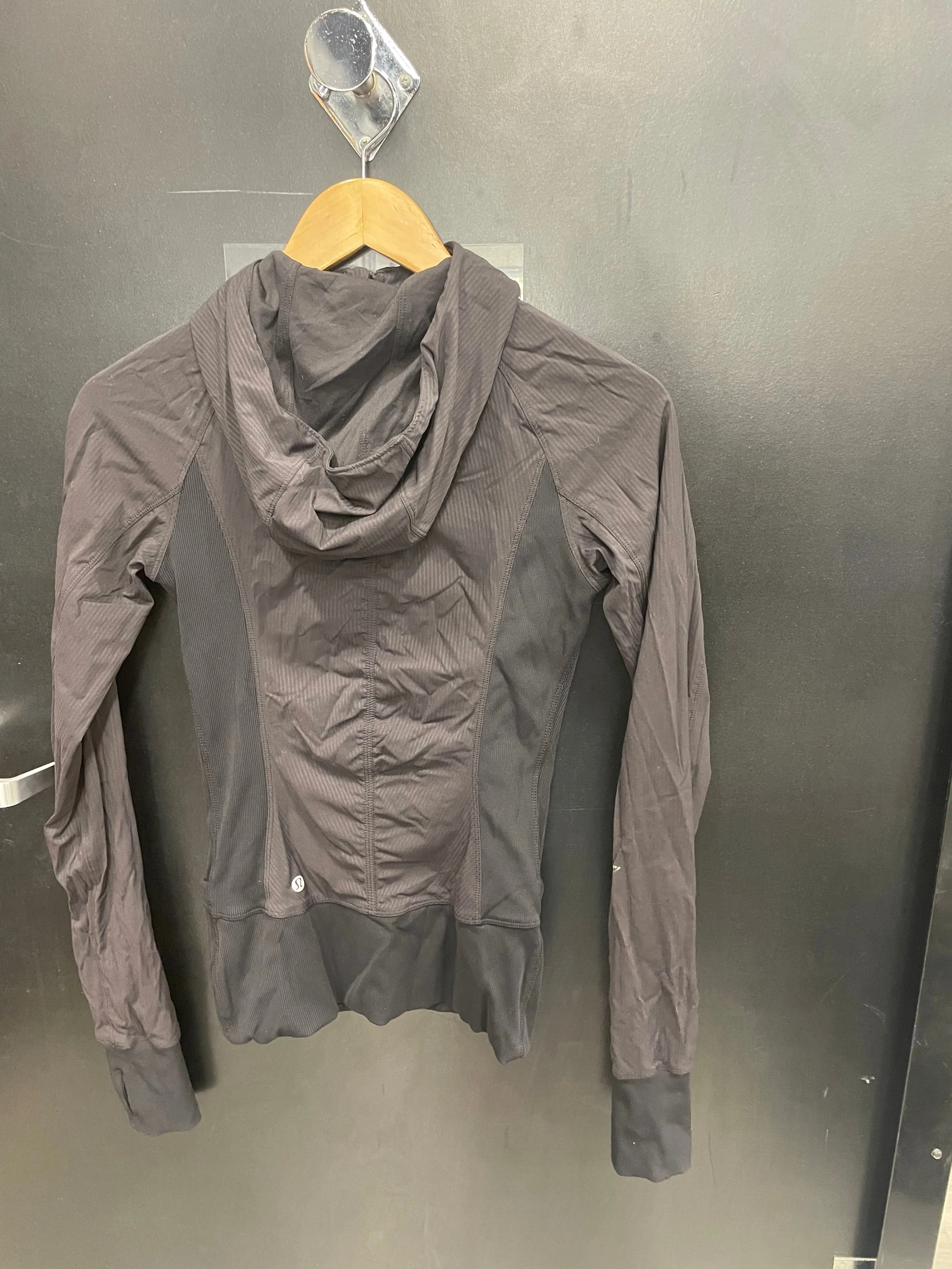 Lulu Lemon Athletic Jacket Size Small 5138